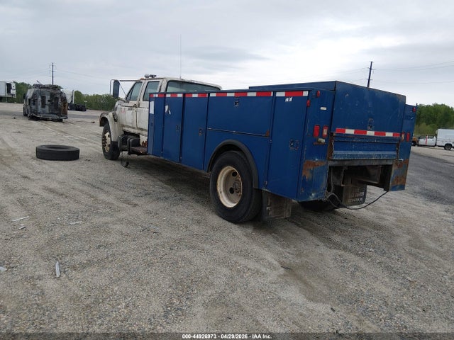 Ford F-800