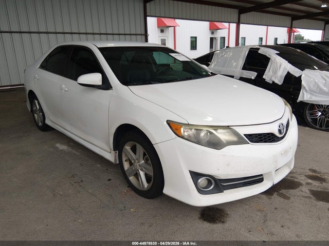 Salvage Toyota Camry Image