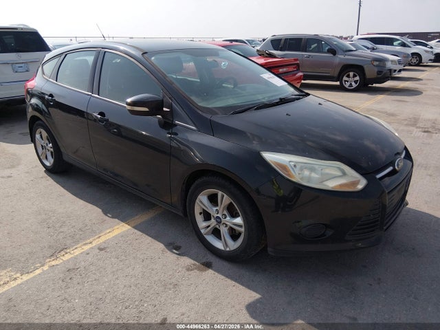 Salvage Ford Focus Image
