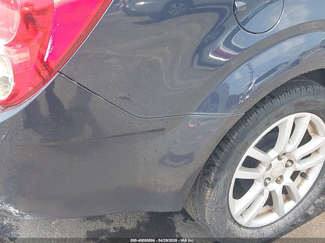 Chevrolet Sonic Lt Auto