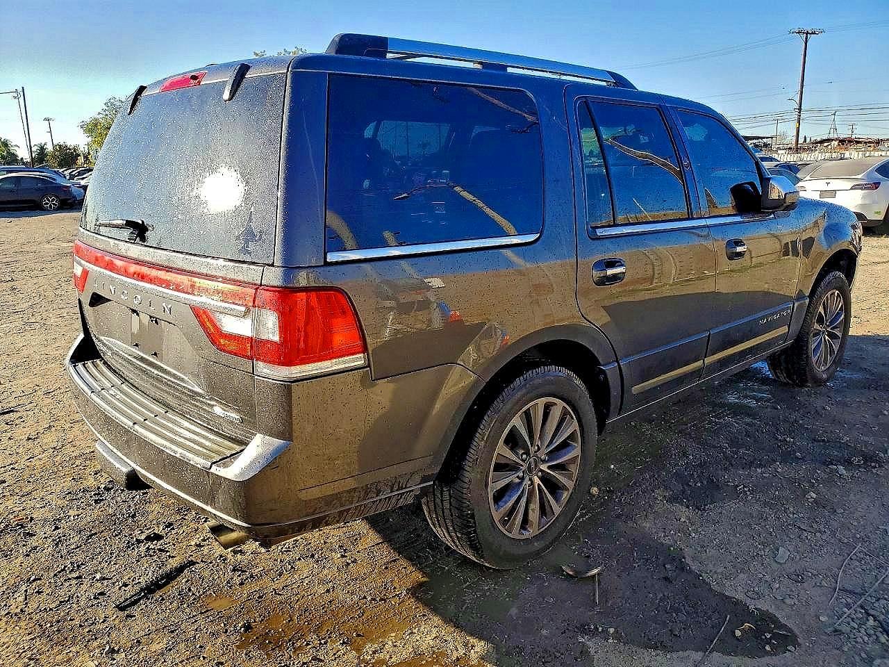 Lincoln Navigator