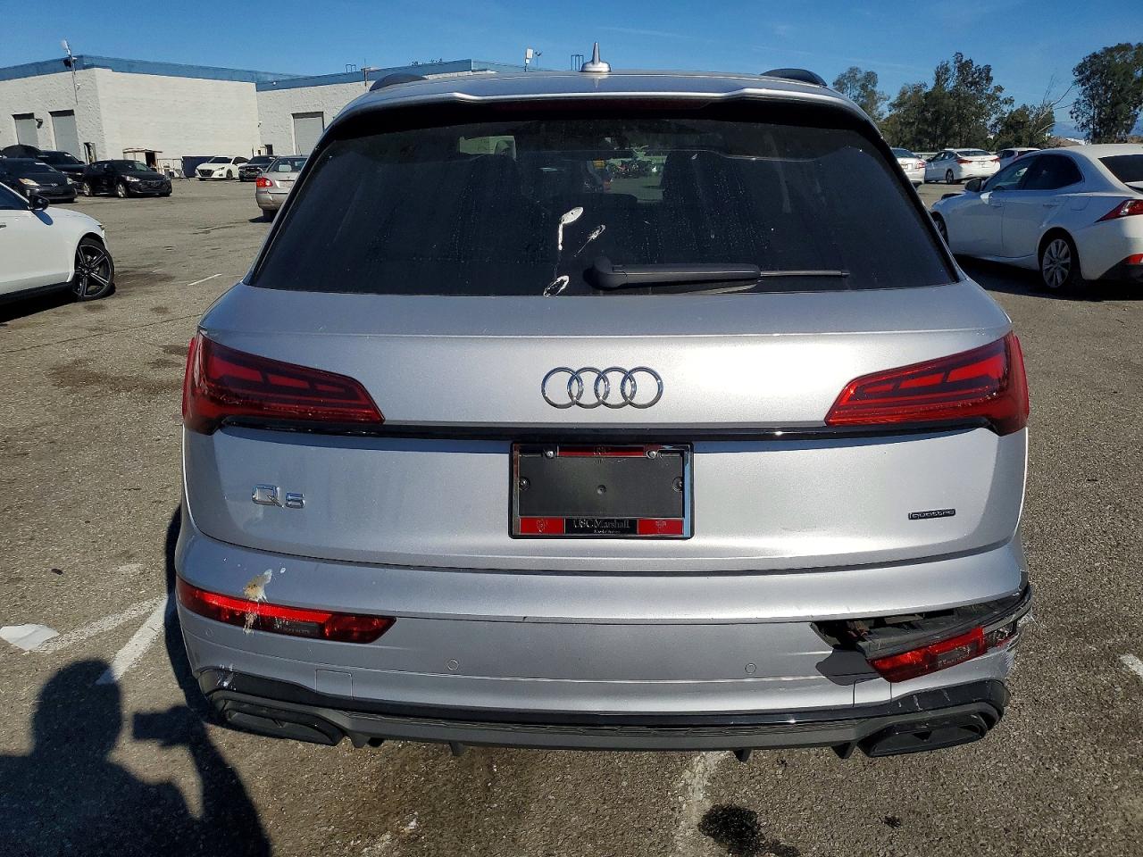 Audi Q5 Premium Plus 45