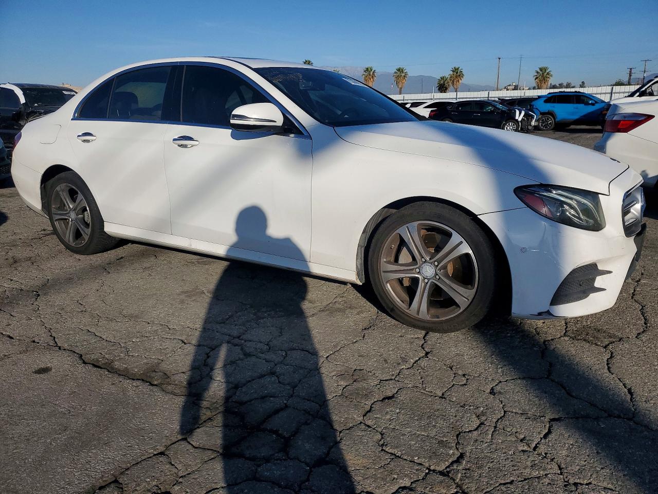 Mercedes-Benz E-Class 300 4matic