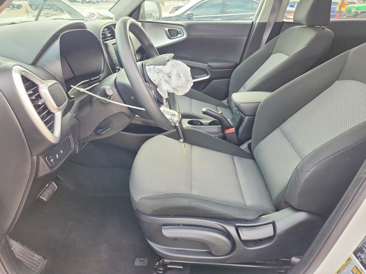 Kia Soul Lx