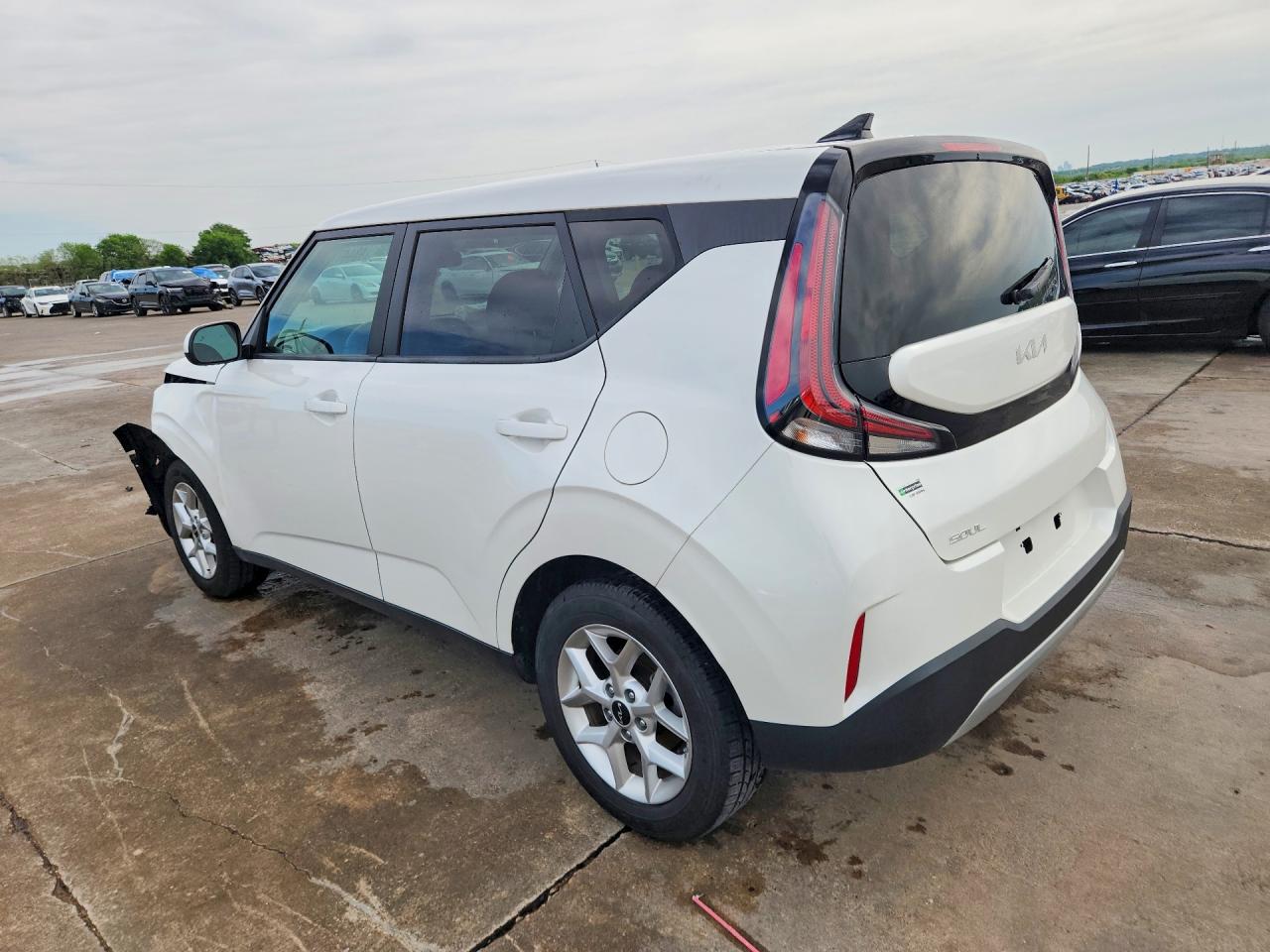 Kia Soul Lx