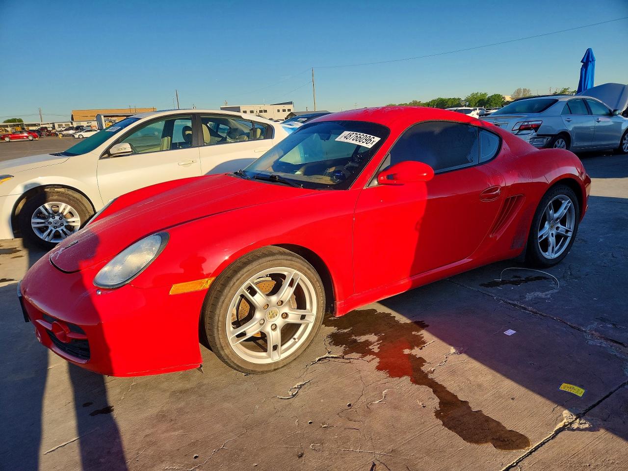 Salvage Porsche Cayman Image