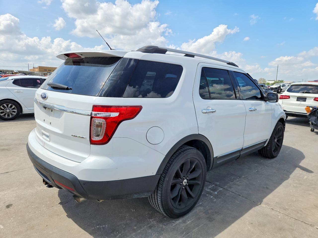 Ford Explorer Xlt