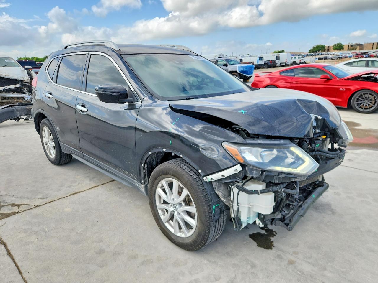 Nissan Rogue S