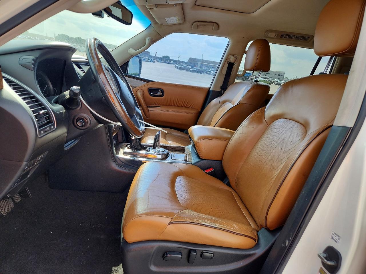INFINITI Qx Base