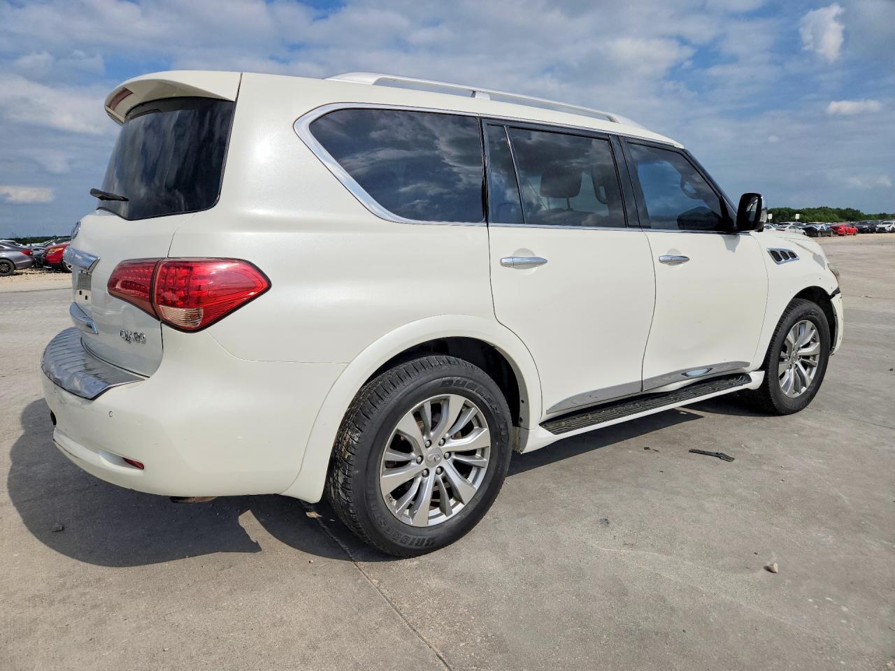 INFINITI Qx Base