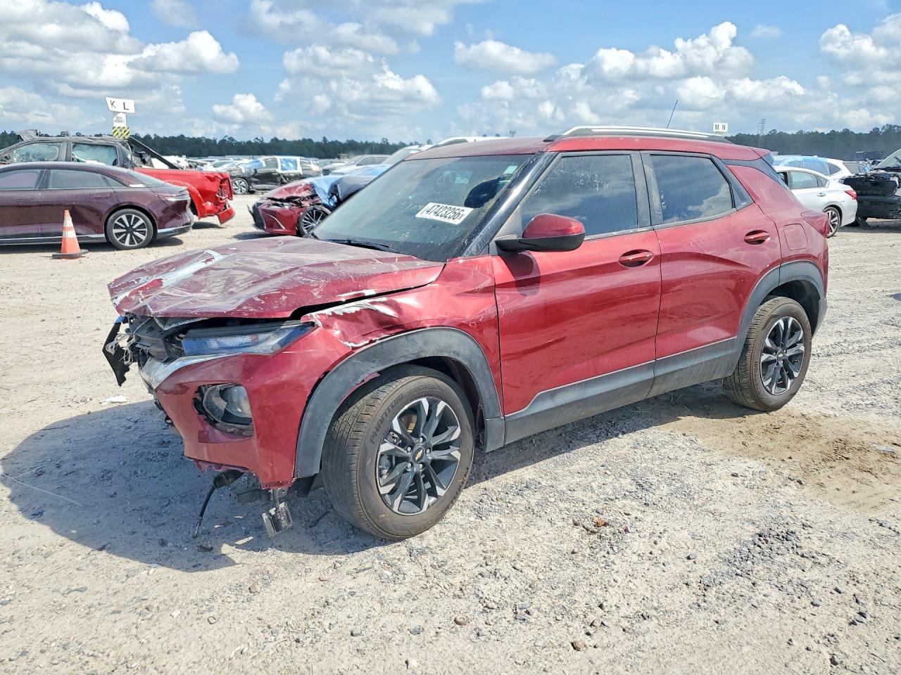Salvage Chevrolet Trailblazer Image