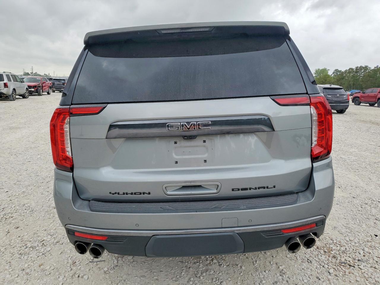 GMC Yukon Denali Ultimate