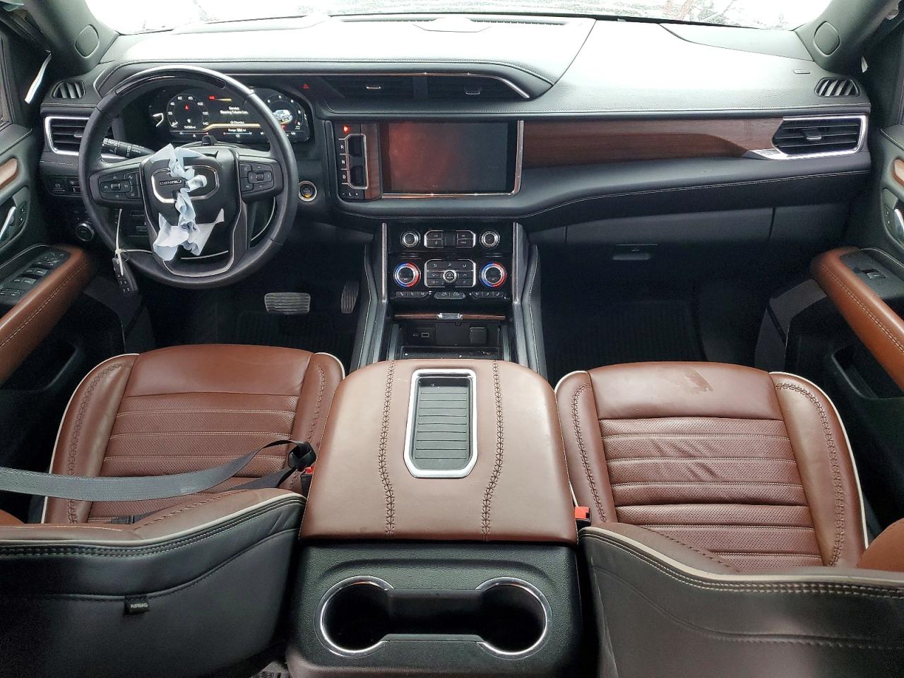 GMC Yukon Denali Ultimate