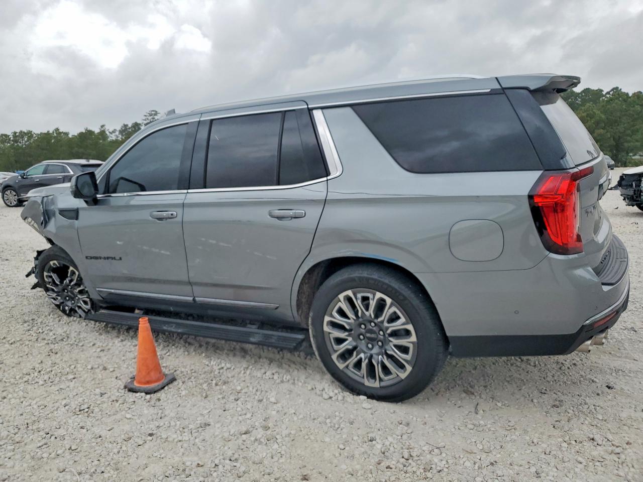 GMC Yukon Denali Ultimate
