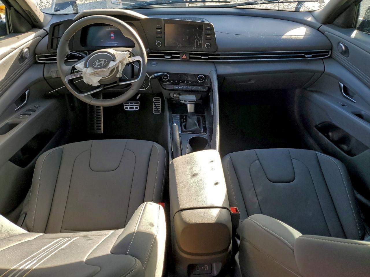 Hyundai ELANTRA Sel Sport