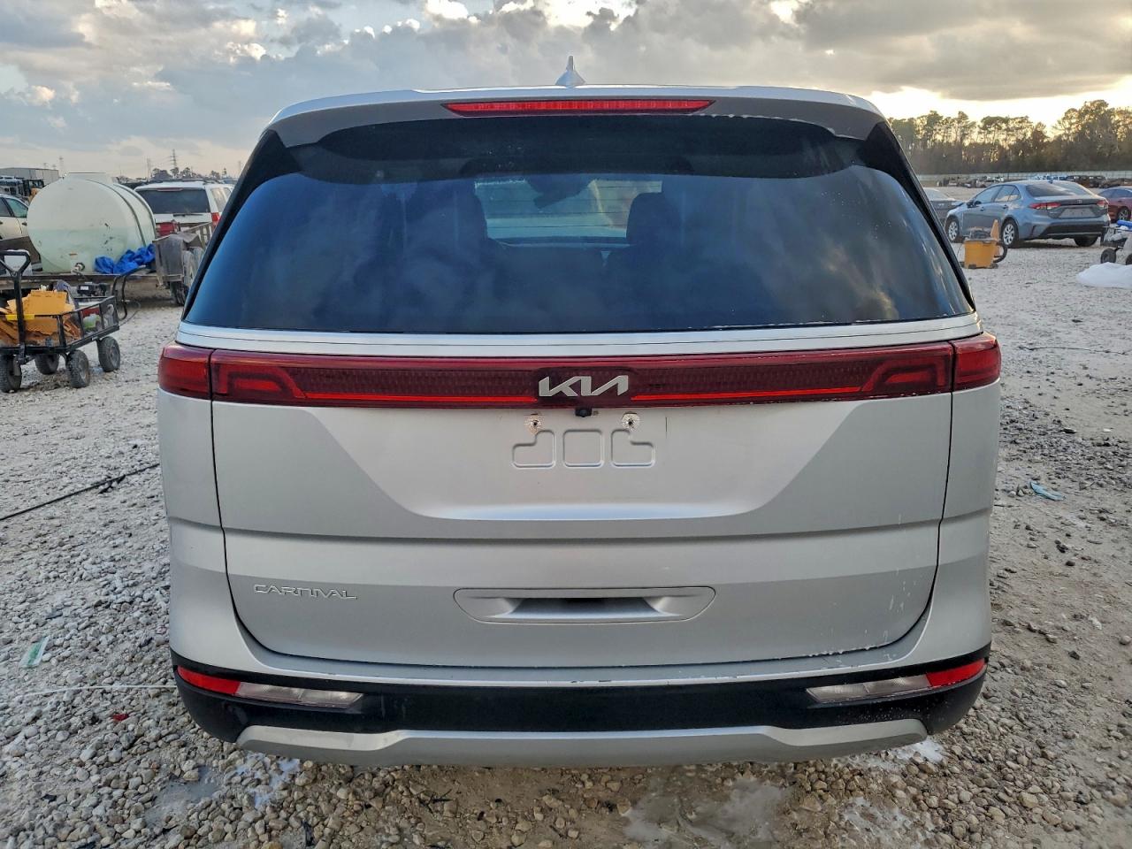 Kia Carnival Lx