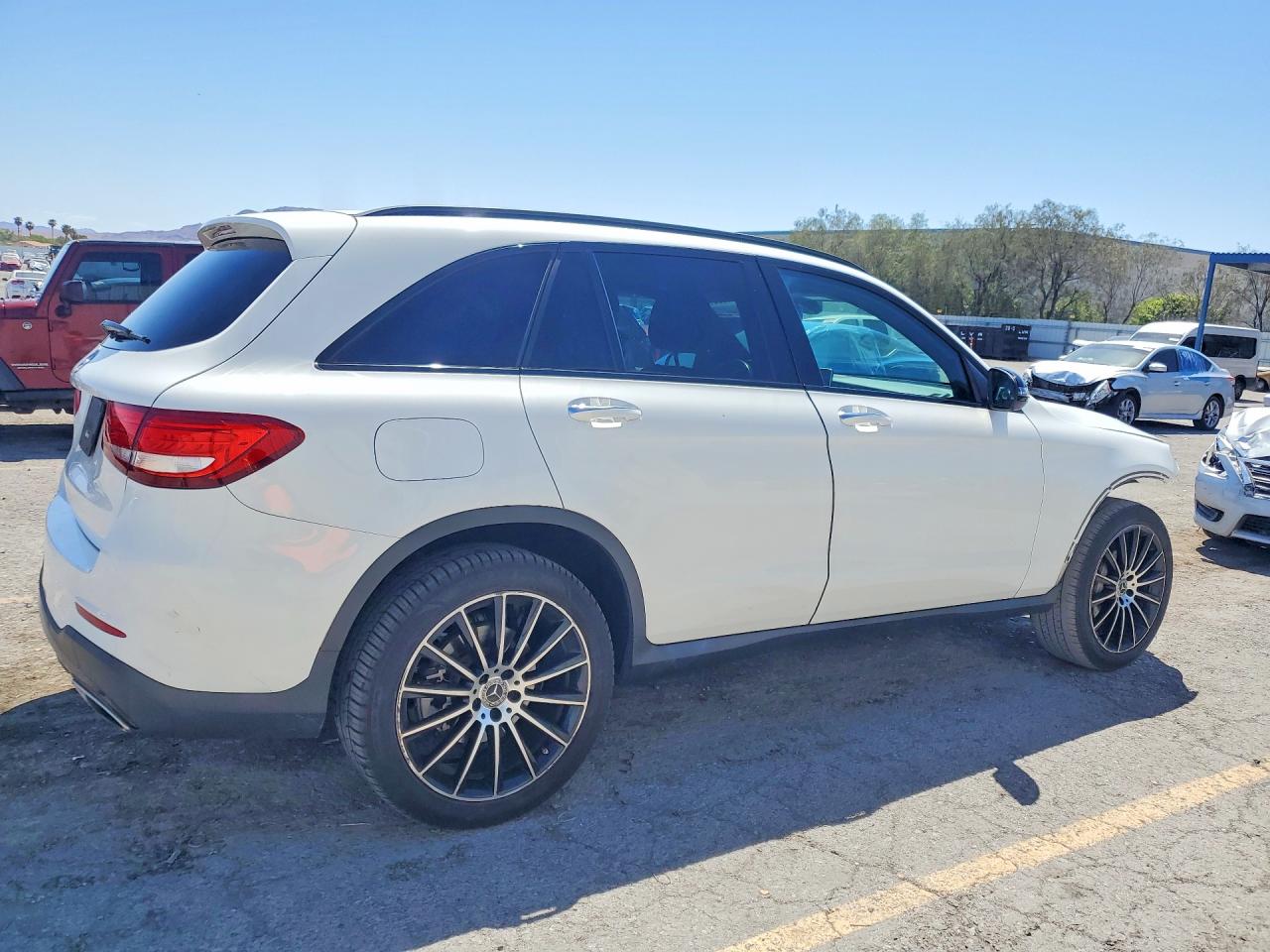 Mercedes-Benz GLC 300