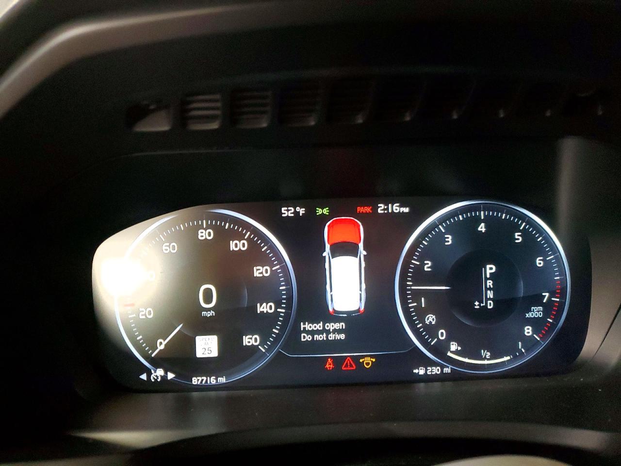 Volvo XC90 T5