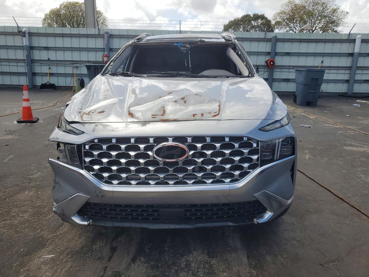 Hyundai SANTA FE Limited