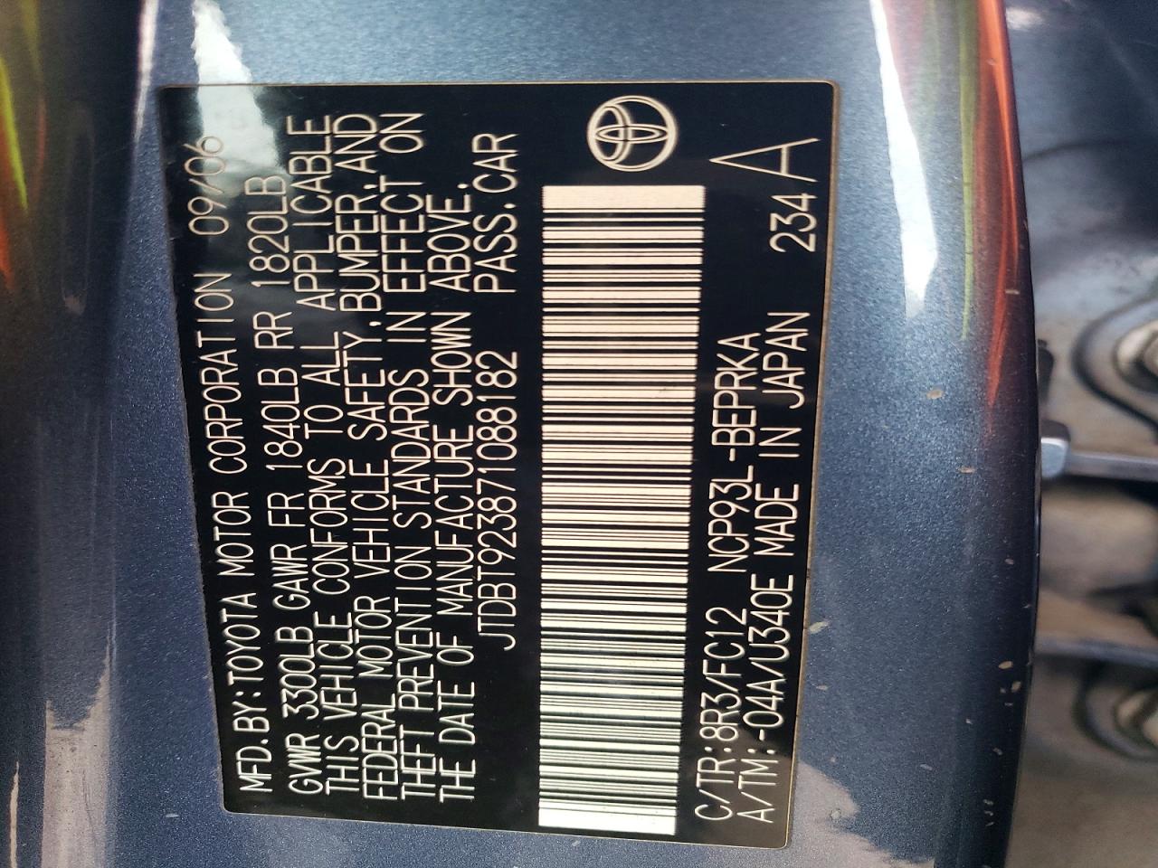 Toyota Yaris Base