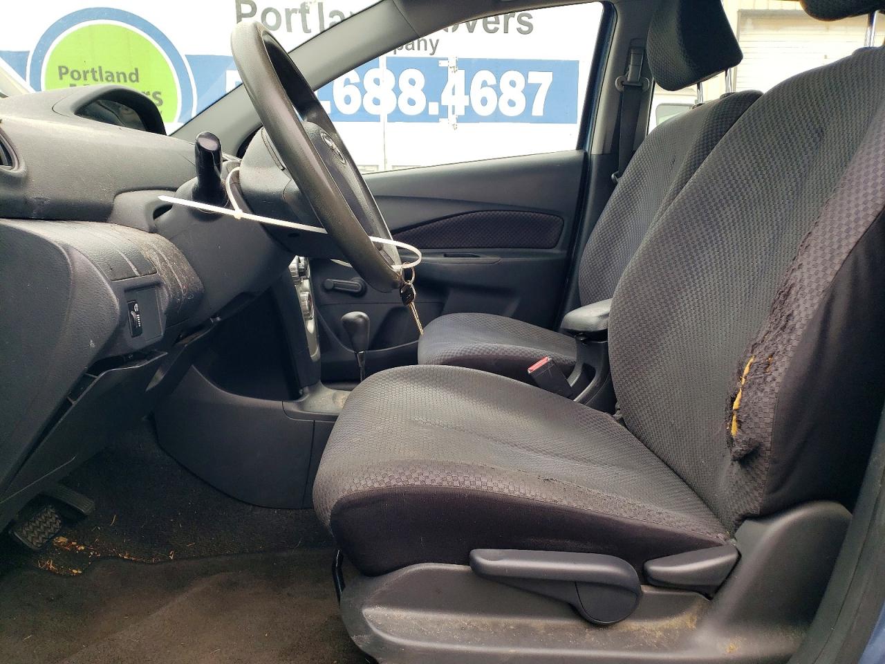 Toyota Yaris Base