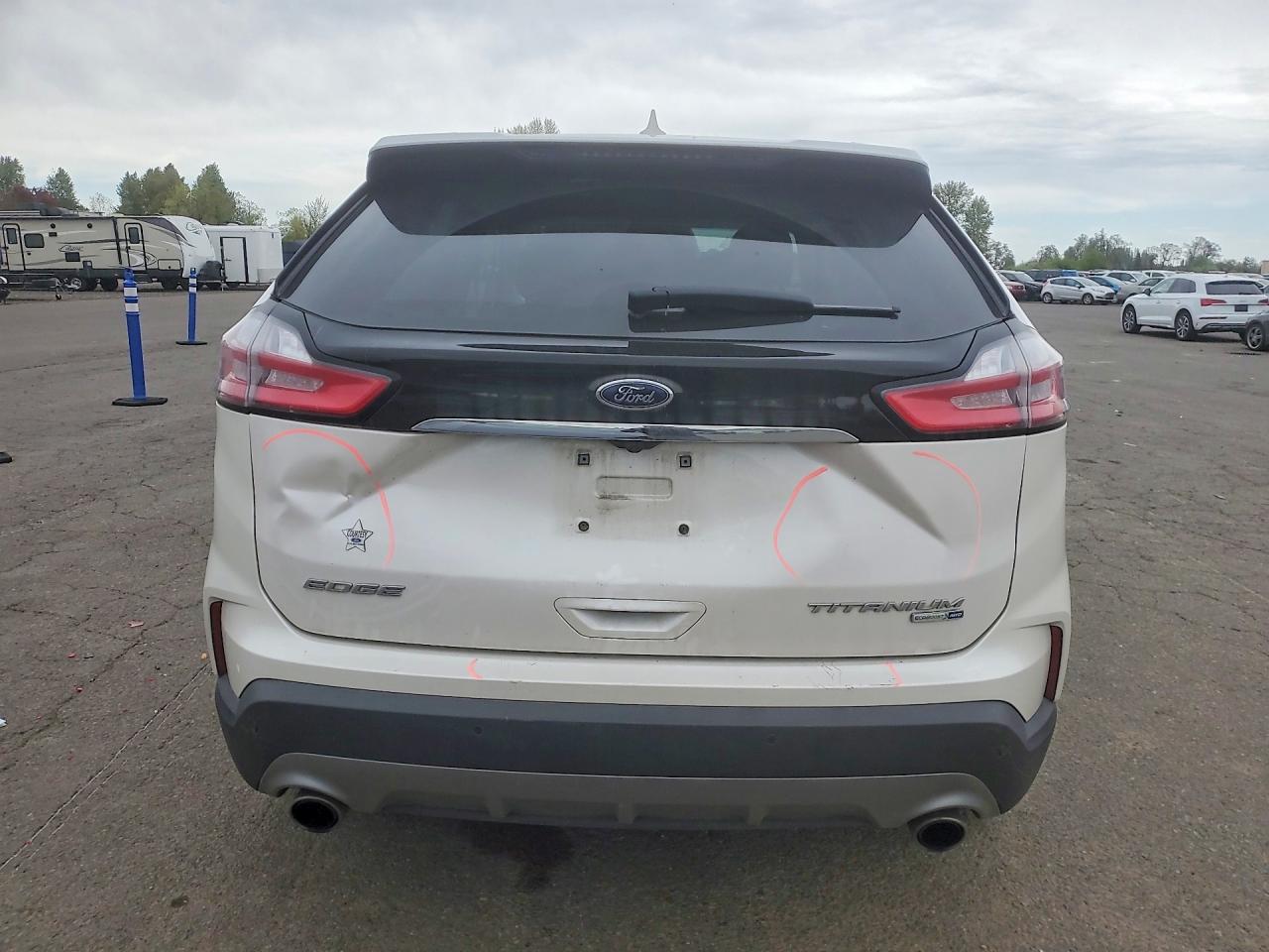 Ford Edge Titanium