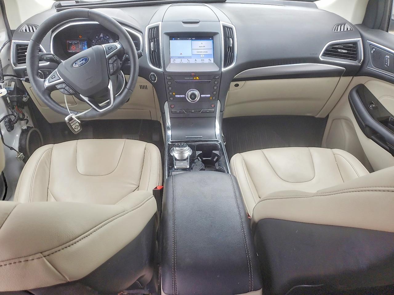 Ford Edge Titanium