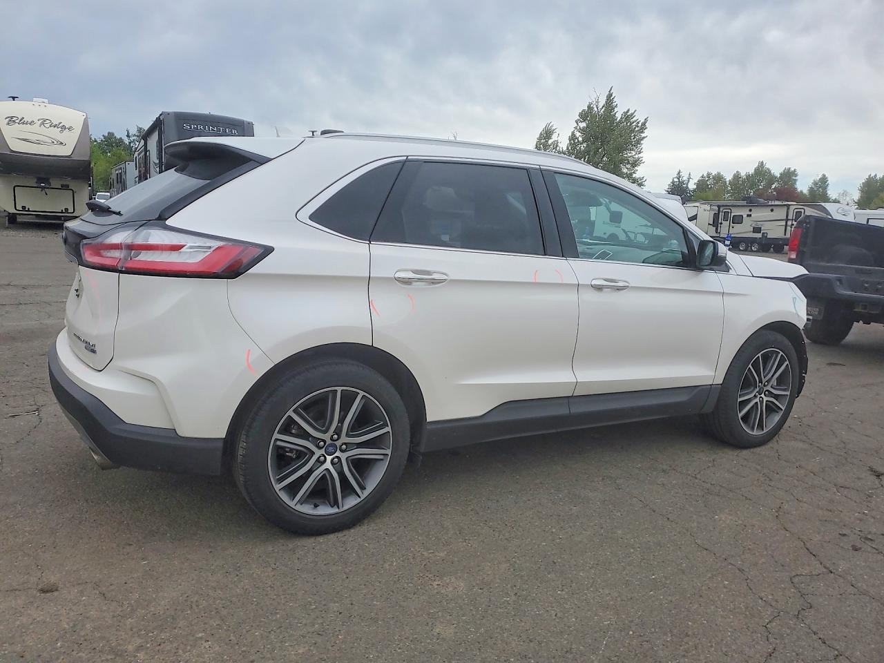 Ford Edge Titanium