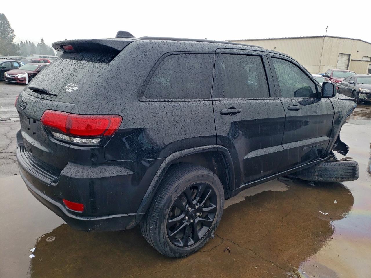 Jeep Grand Cherokee Laredo