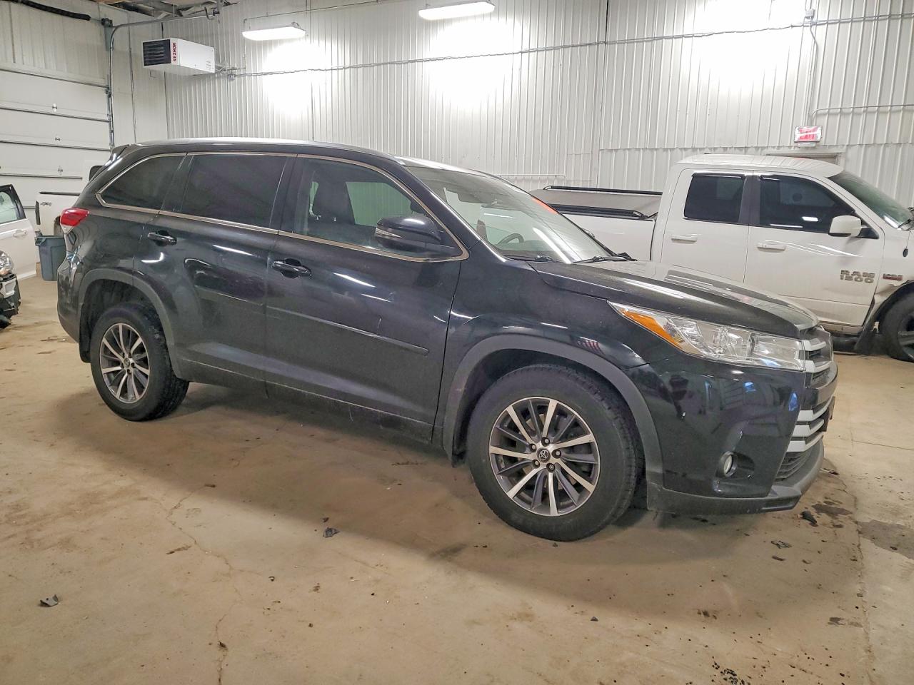 Toyota Highlander Xle