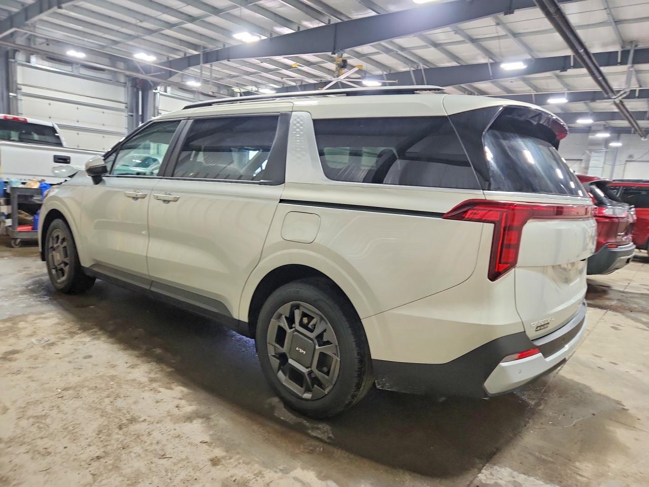 Kia Carnival Ex