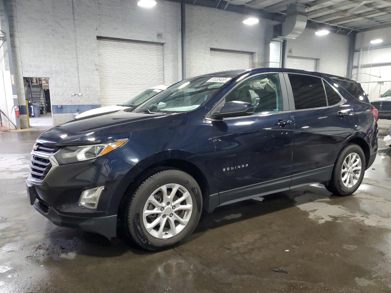 Salvage Chevrolet Equinox Image