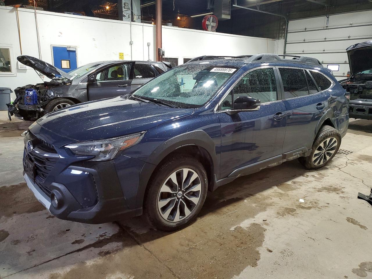 Salvage Subaru Outback Image