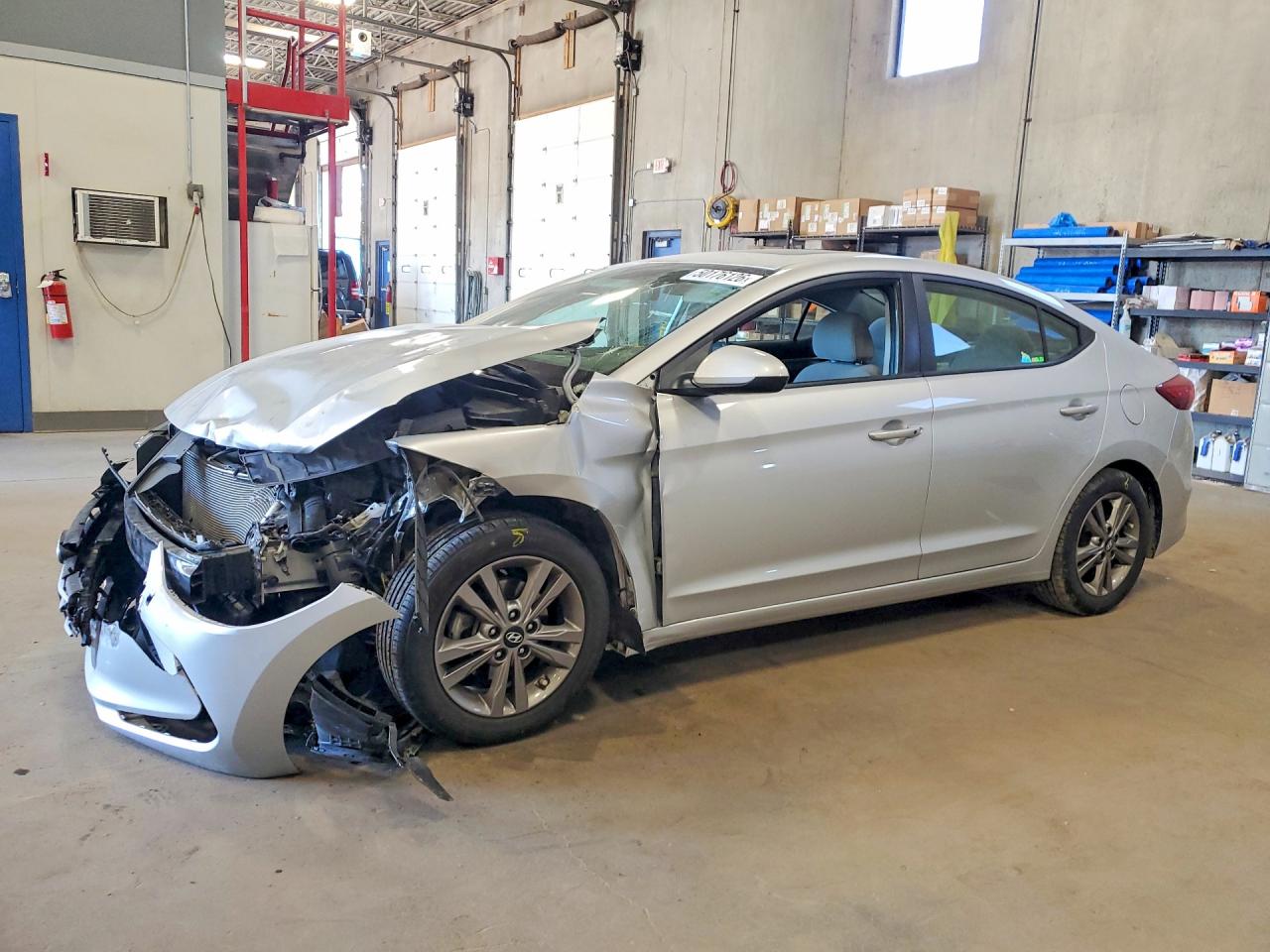 Salvage Hyundai ELANTRA Image