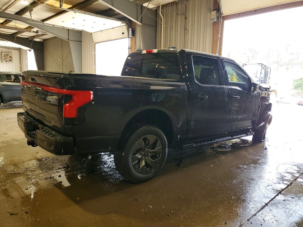 Ford F-150 Lightning Pro