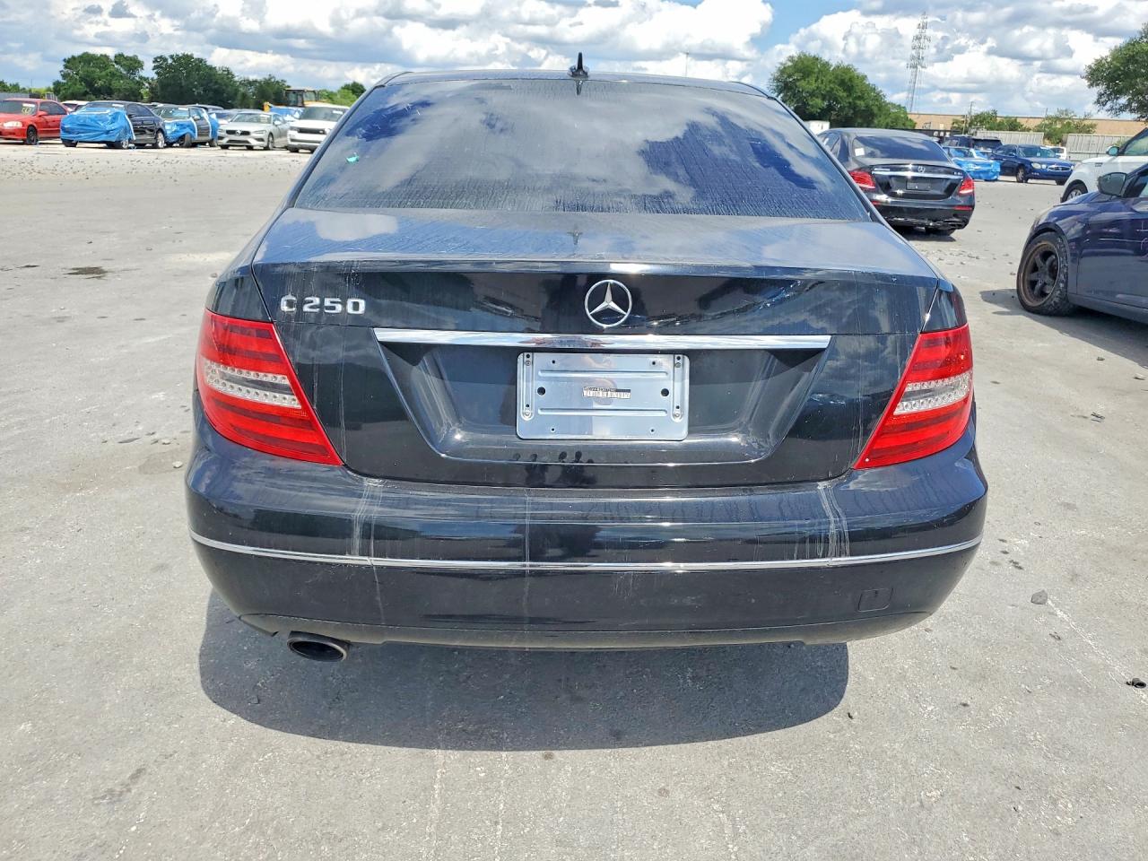Mercedes-Benz C-Class 250