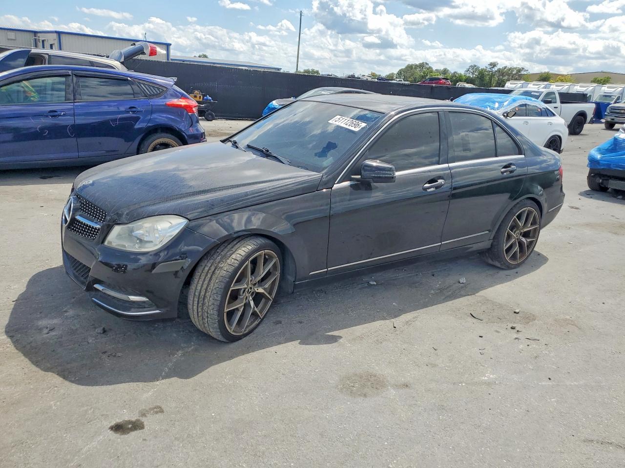 Salvage Mercedes-Benz C-Class Image