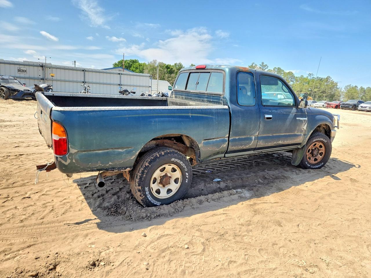 Toyota Tacoma Xtracab
