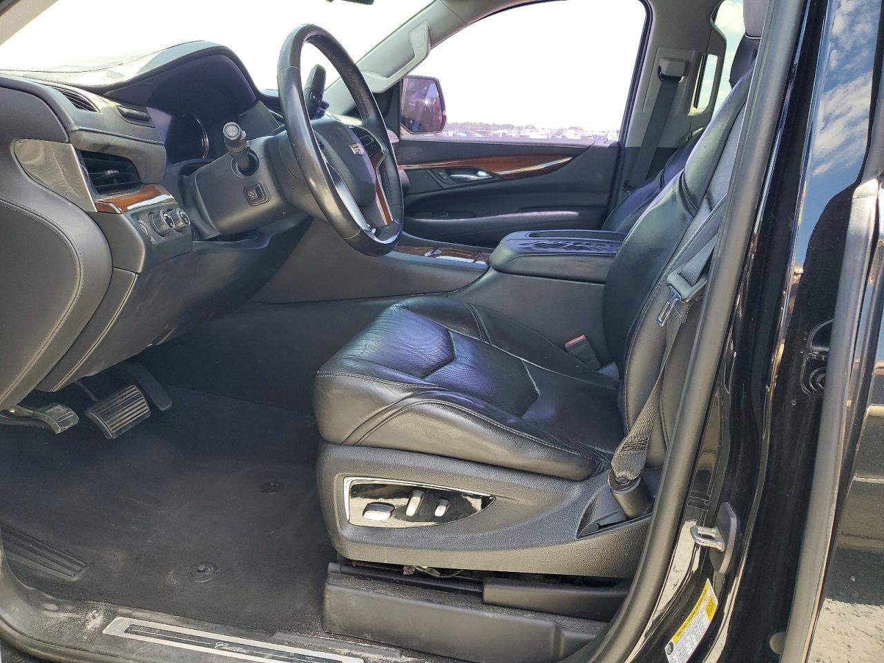 Cadillac Escalade Esv Luxury