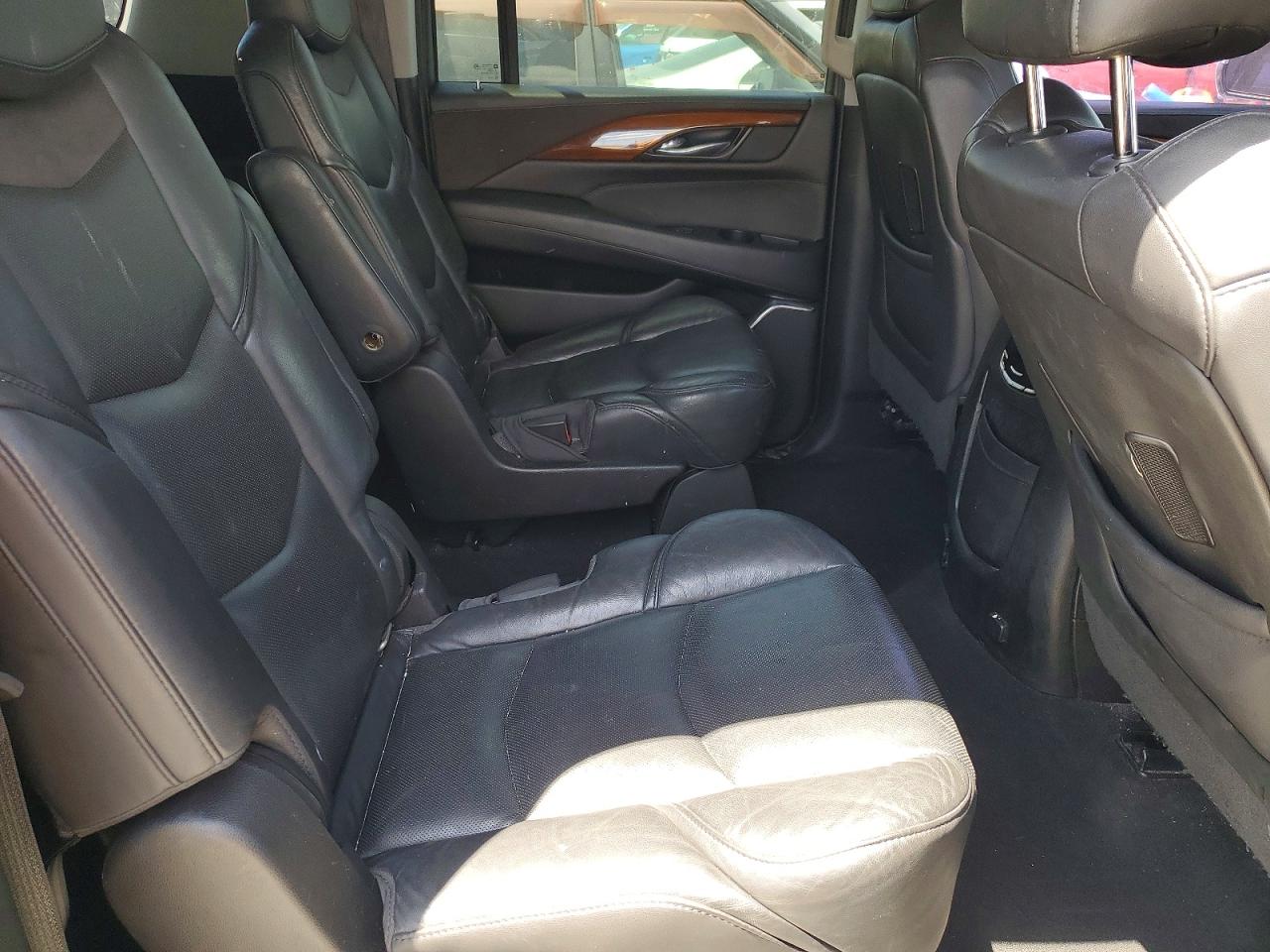 Cadillac Escalade Esv Luxury