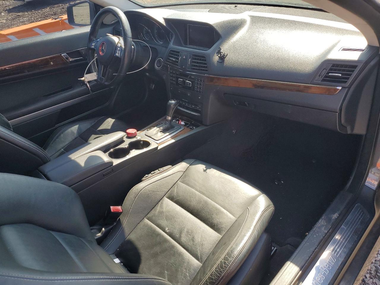 Mercedes-Benz E-Class 550