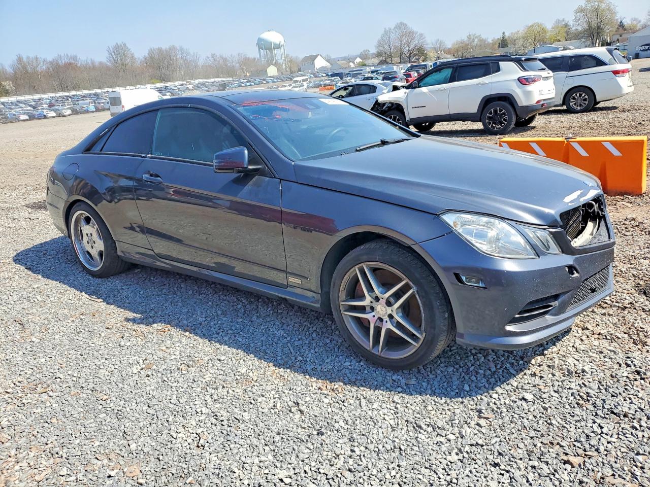Mercedes-Benz E-Class 550