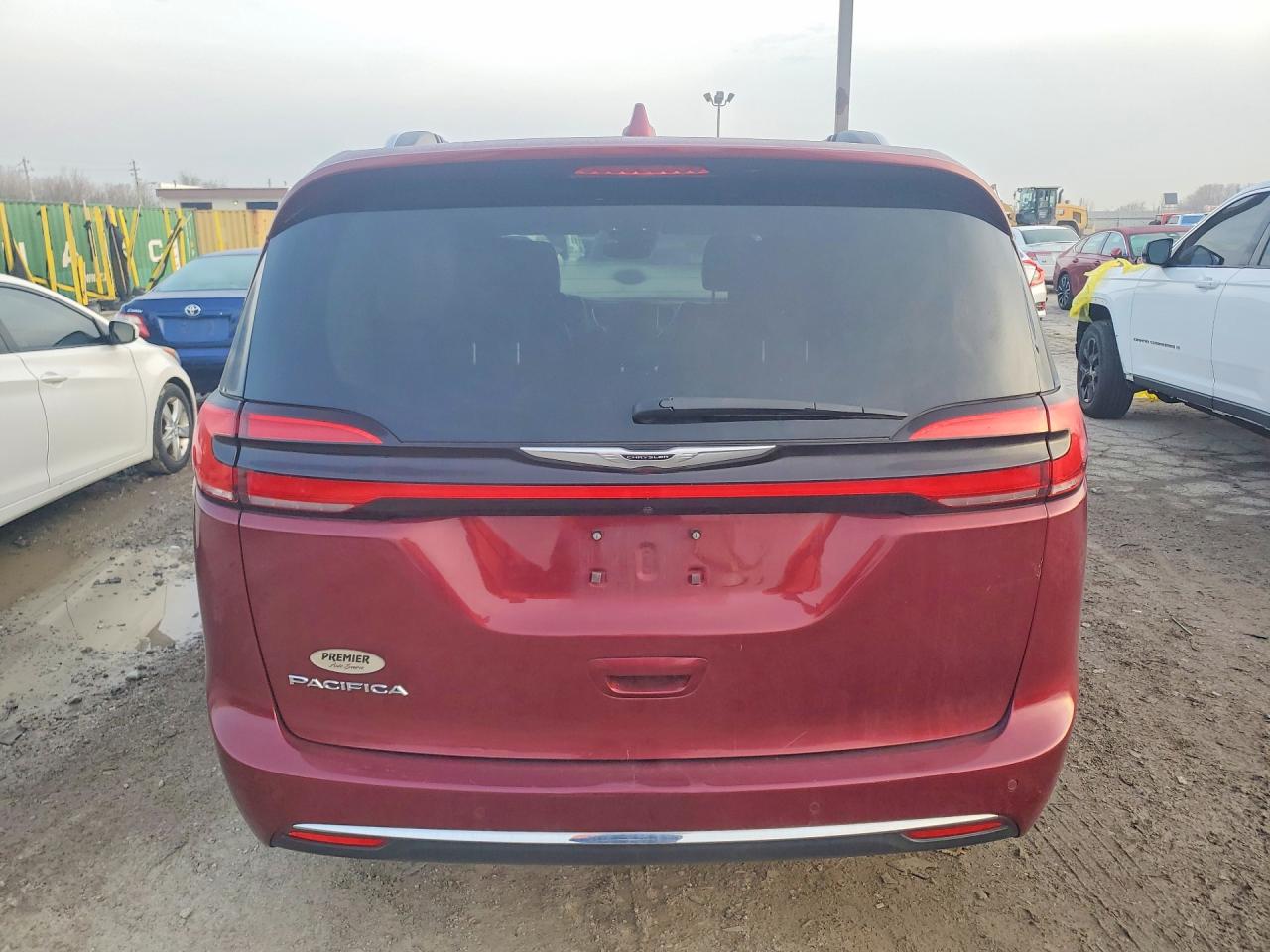 Chrysler Pacifica Touring L