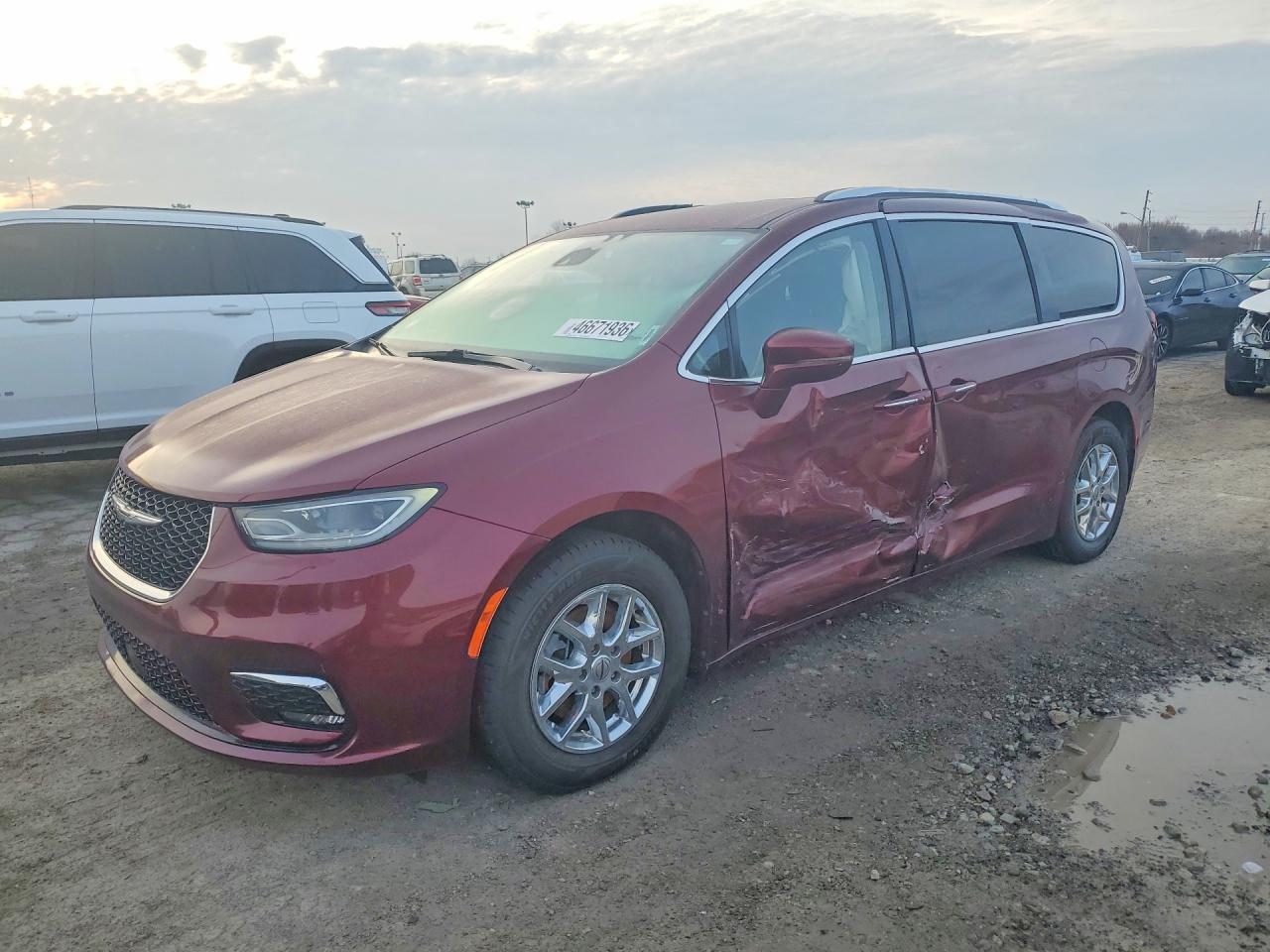 Chrysler Pacifica Touring L