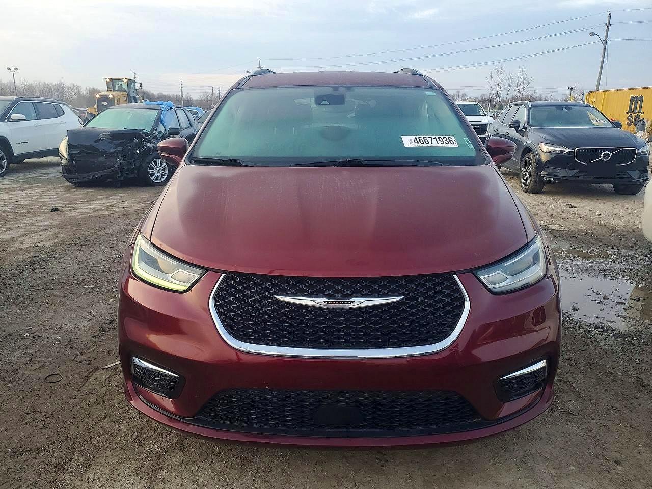 Chrysler Pacifica Touring L