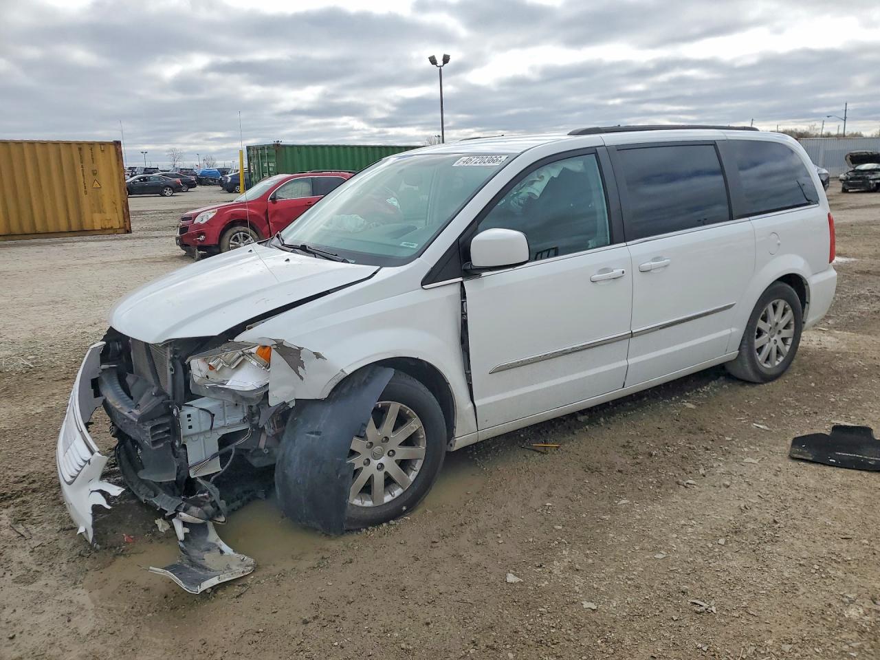 Salvage Chrysler Minivan Image