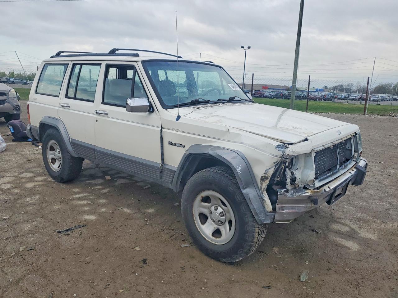 Jeep Cherokee Country