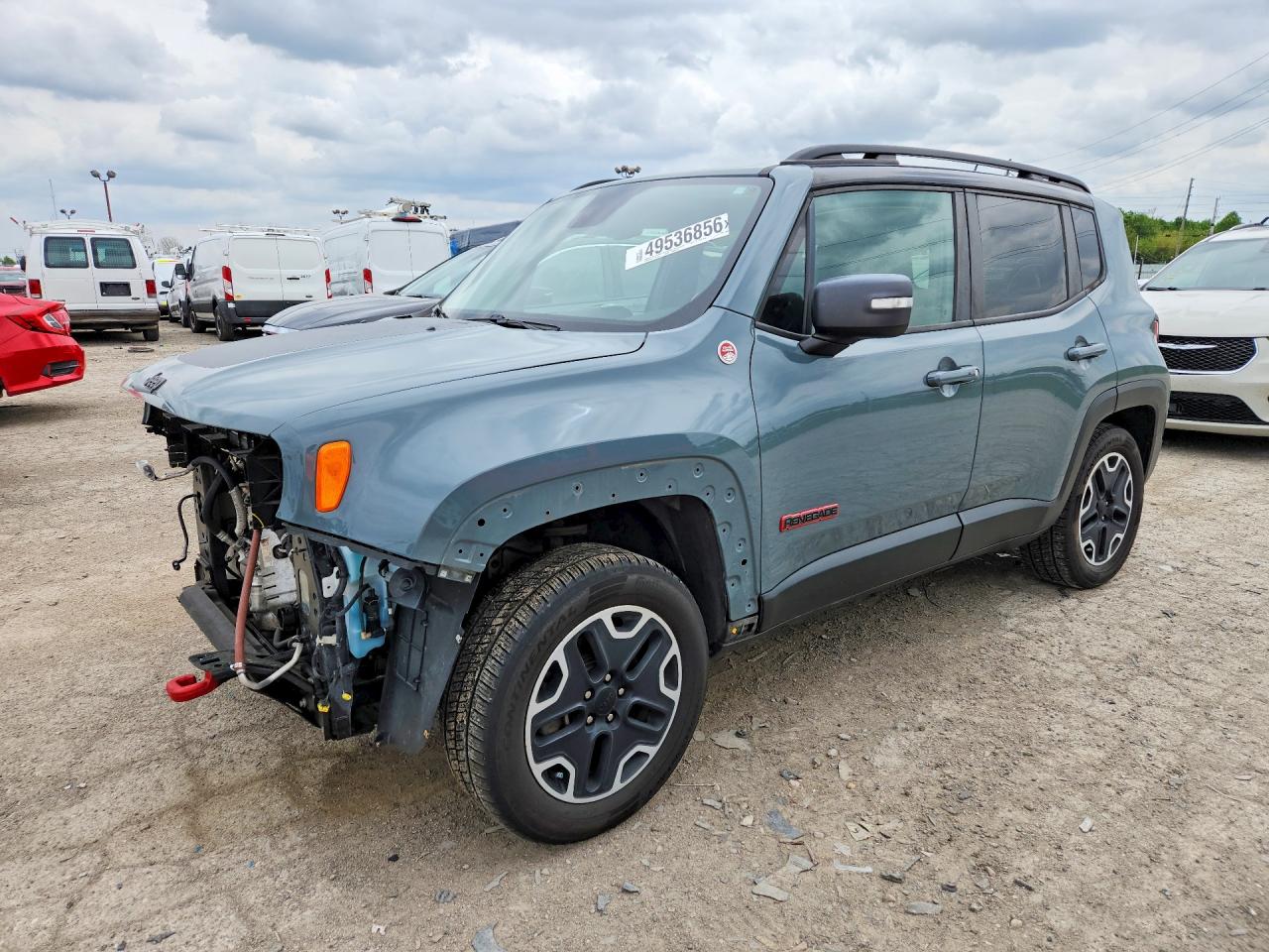 Salvage Jeep Renegade Image