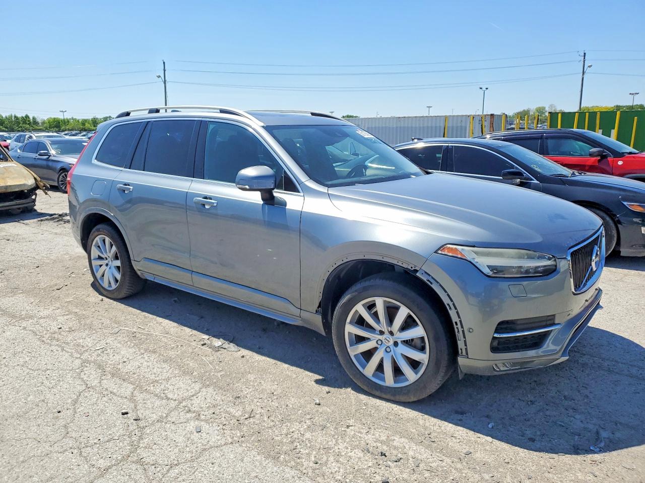 Volvo XC90 T6
