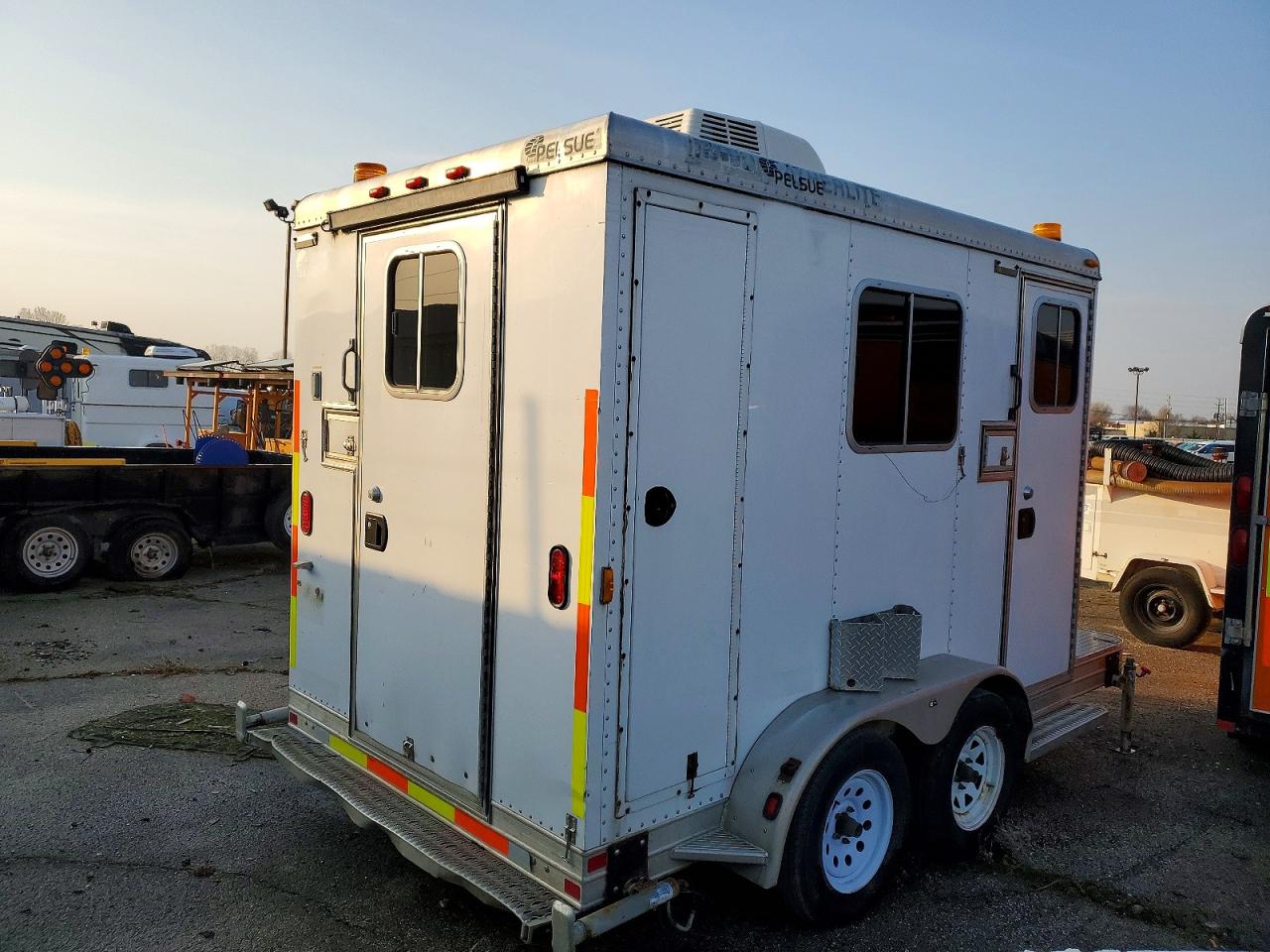 Feathrlite Trailer